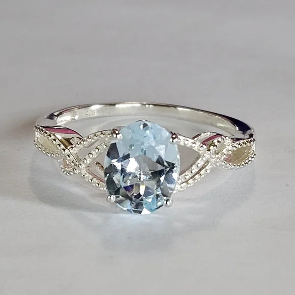 Genuine Sky Blue Topaz 💙 Ring Platinum over Sterling Silver Sz 11! - Picture 2 of 8